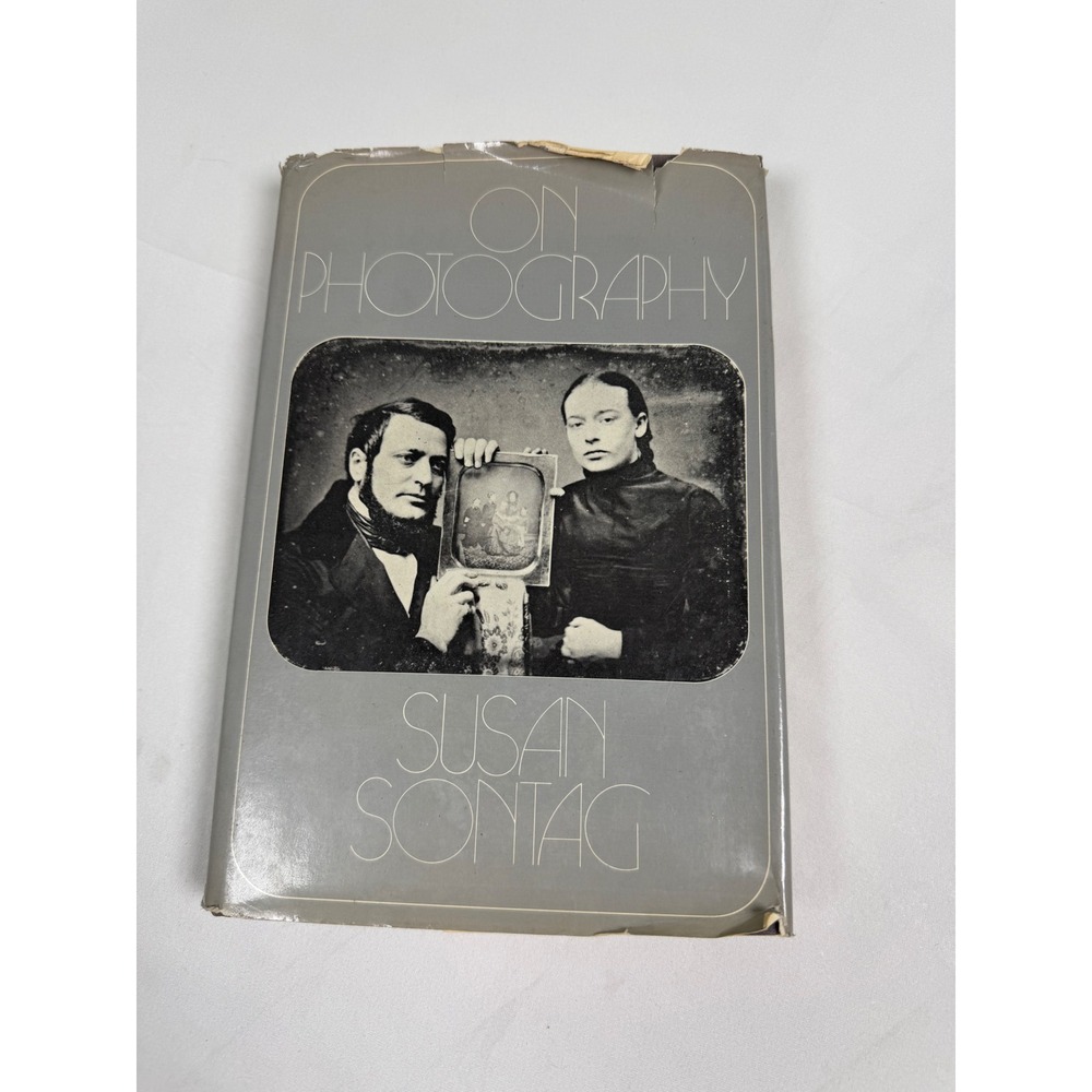 On‎ Photography by Susan Sontag 1978 Hardcover FSG Art Criticism Philosophy Book